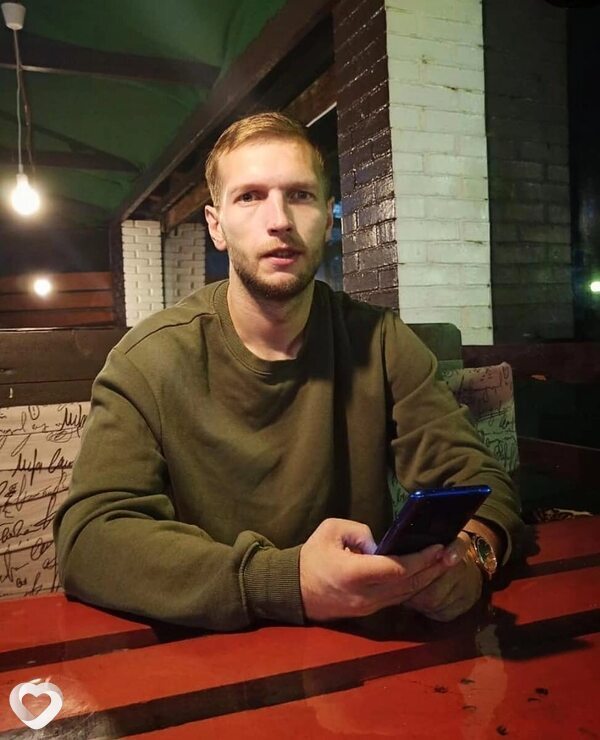 Олег, 32, Алчевске — анкета №1201903