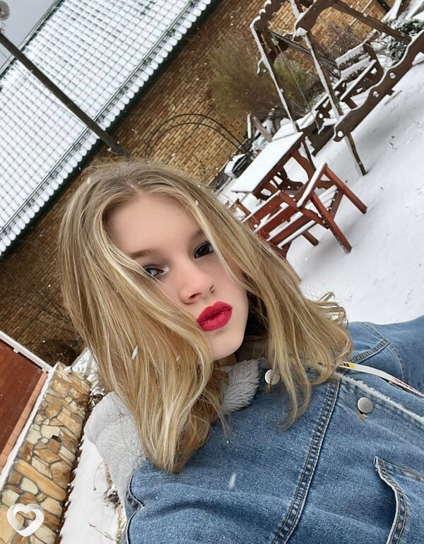 Лиза, 20, Екатеринбурге — анкета №1202364