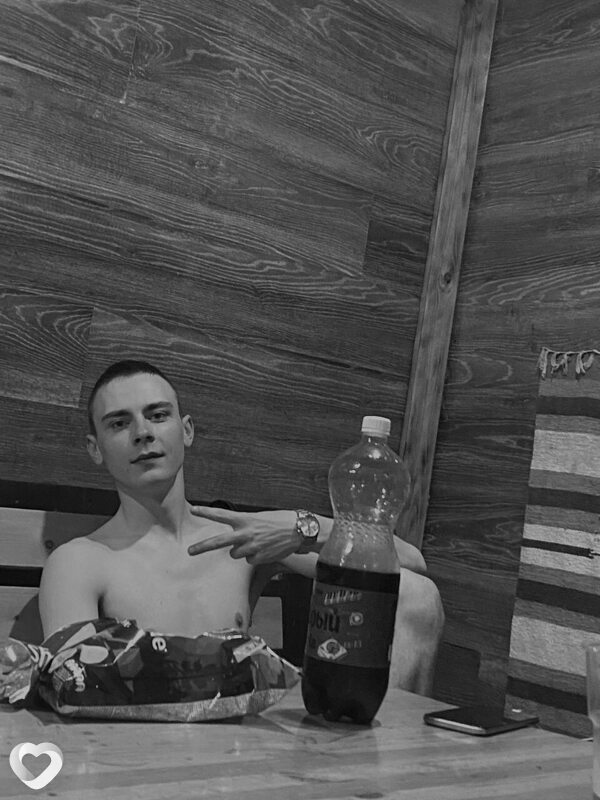 Valek, 23, Нижнекамске — анкета №1202591