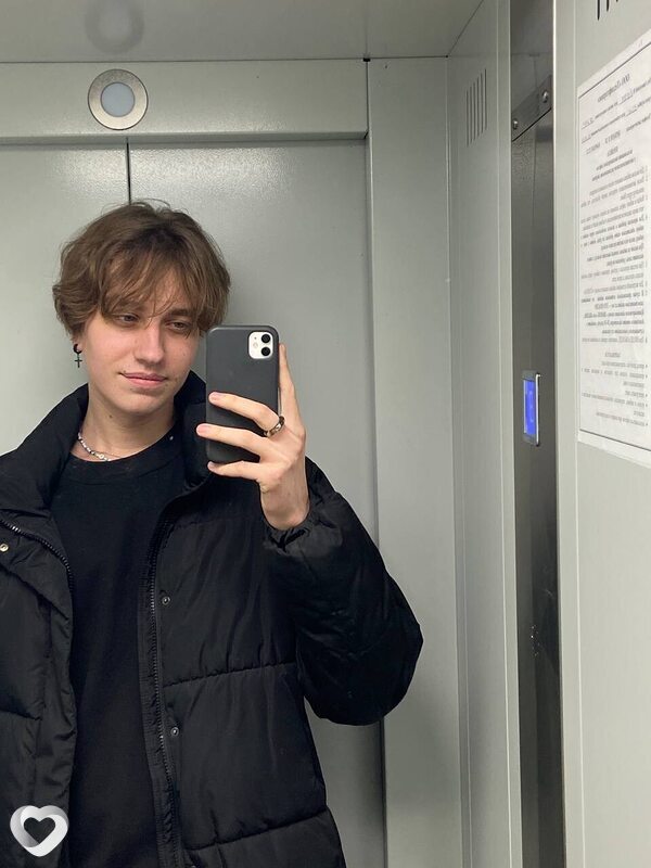 Влад, 22, Москве — анкета №1202805