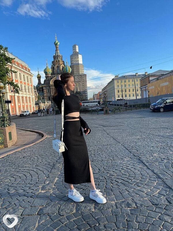 Оля, 20, Москве — анкета №1202728