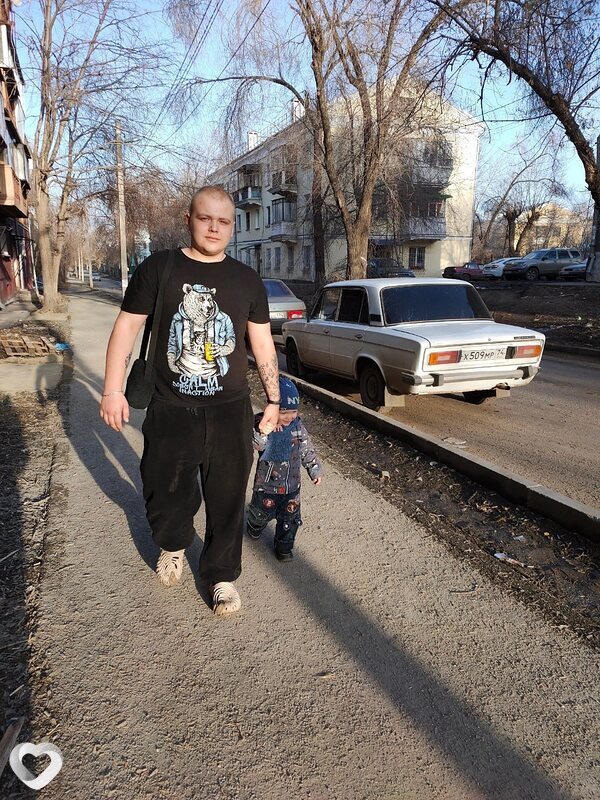 Ярослав, 20, Москве — анкета №1202942
