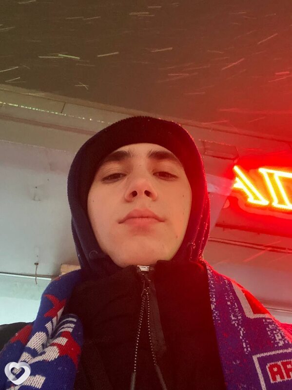 Ruslan, 20, Санкт-Петербурге — анкета №1203393