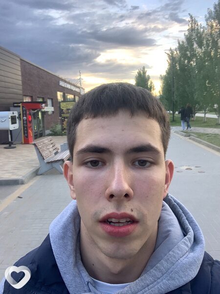 Никита, 20, Москве — анкета №1203605