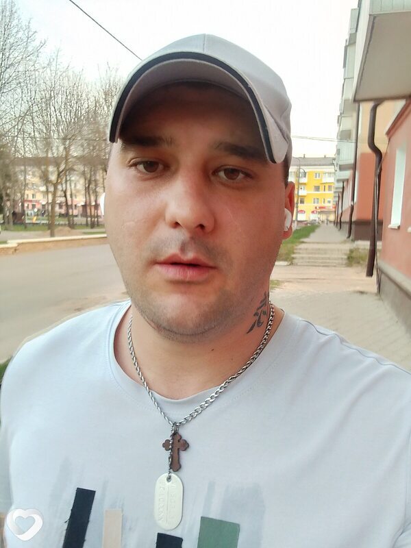 Артём, Сафоново