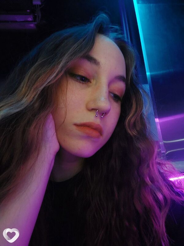 Юлия, 23, Старом Осколе — анкета №1204936