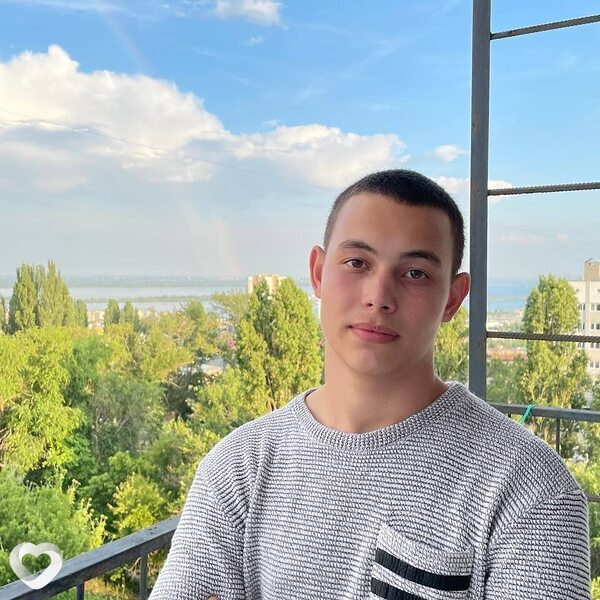 Иван, 23, Саратове — анкета №1205146