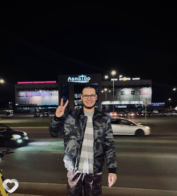 Даня, 20, Москве — анкета №1205522