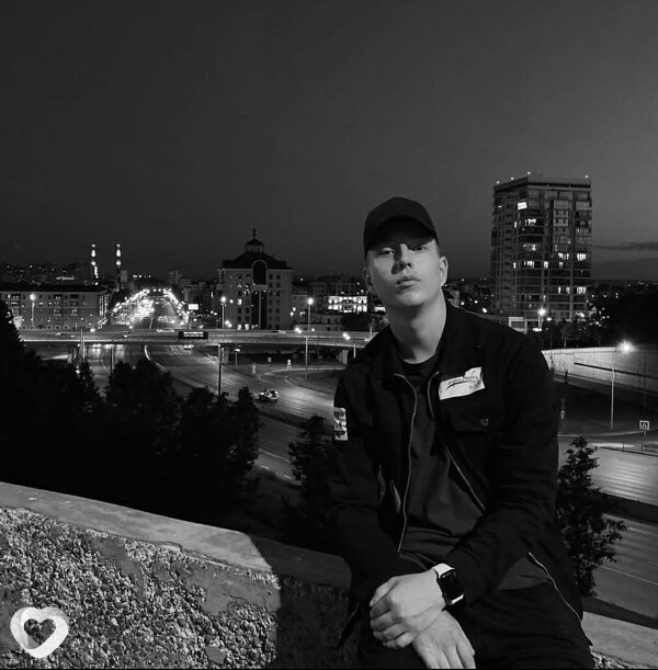 Наиль, 24, Москве — анкета №1205527