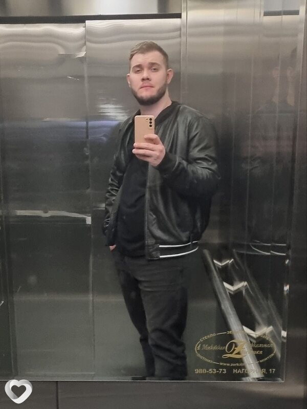 Максим, 28, Москве — анкета №1207764