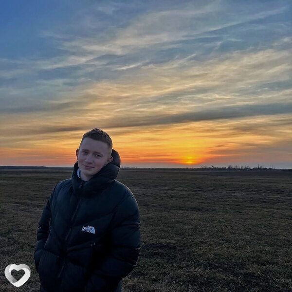 Кирилл, 22, Барановичах — анкета №1208821