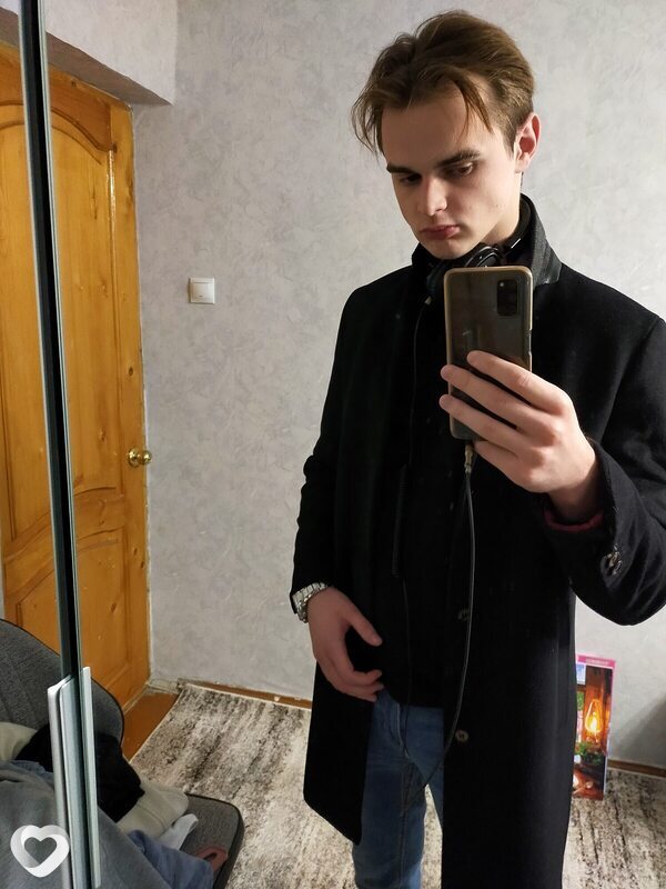 Артём, 24, Тамбове — анкета №1209436