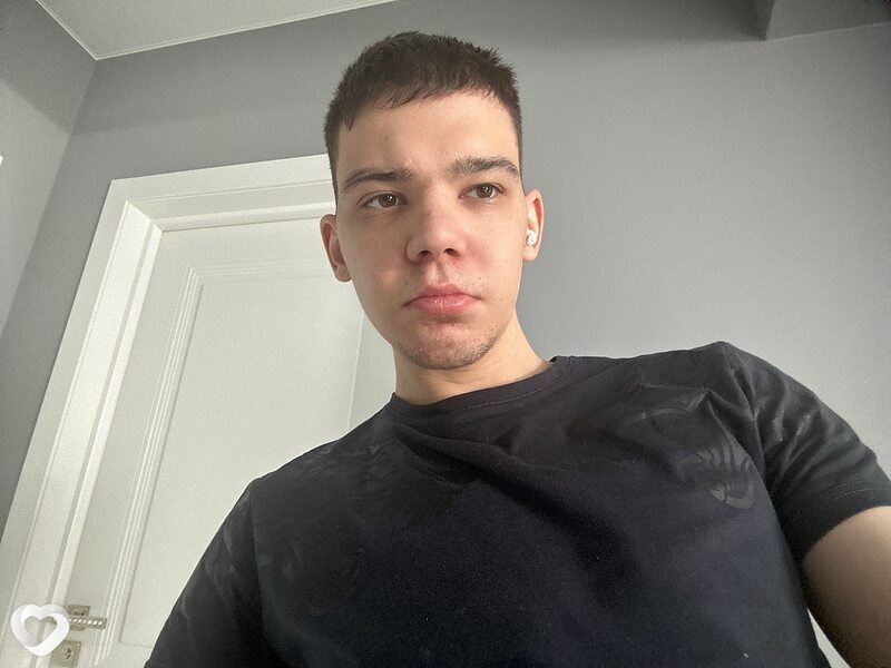 Александр, 23, Балакове — анкета №1209410