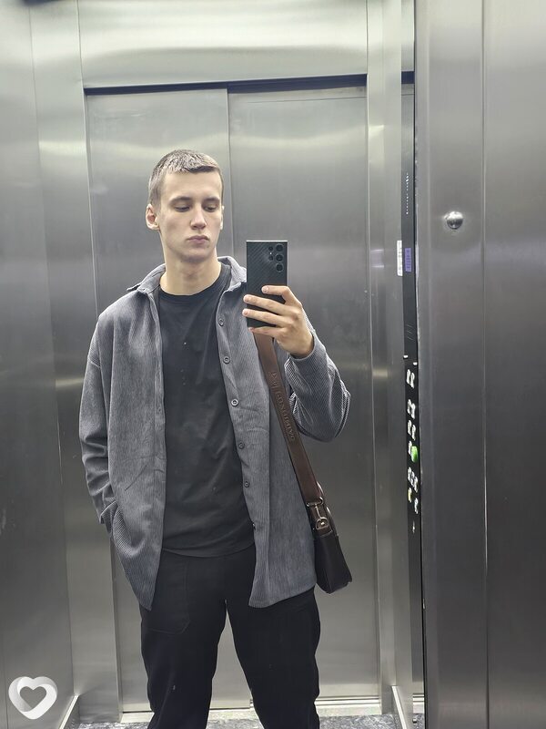 Ашот, 21, Альметьевске — анкета №1209923
