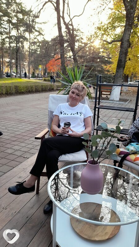 Лариса, 47, Геленджике — анкета №1210170