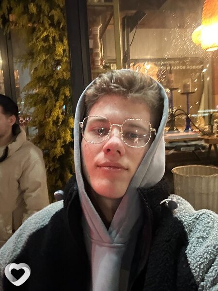 Даня, 24, Москве — анкета №1210369