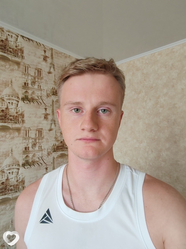 Миша, 22, Жлобине — анкета №1210460