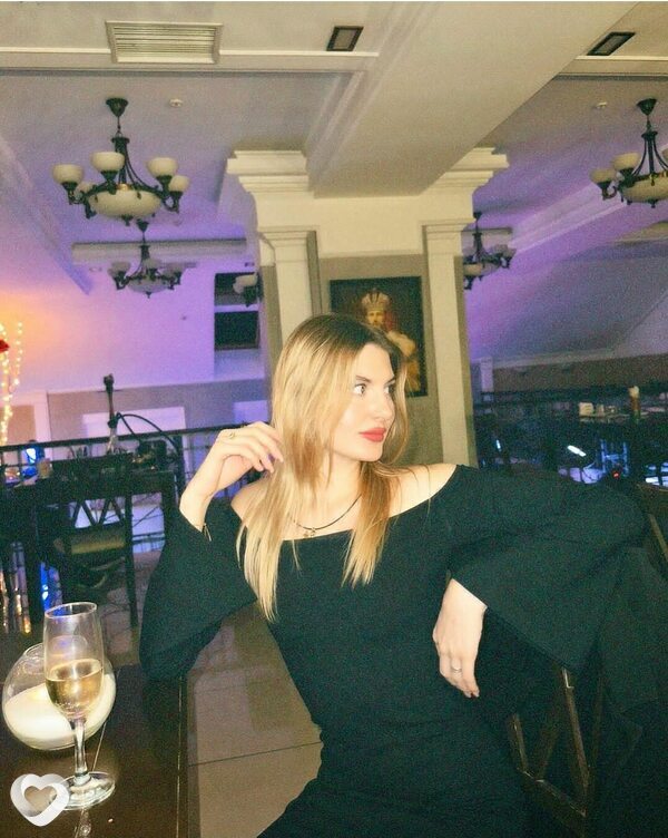 Карина, 25, Тюмени — анкета №1211069