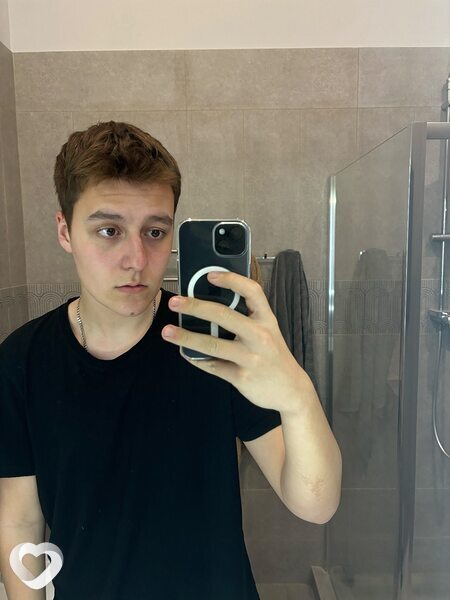 Матвей, 21, Москве — анкета №1211093