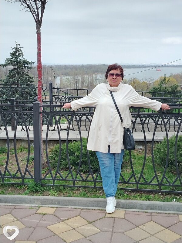 Елена, Азов