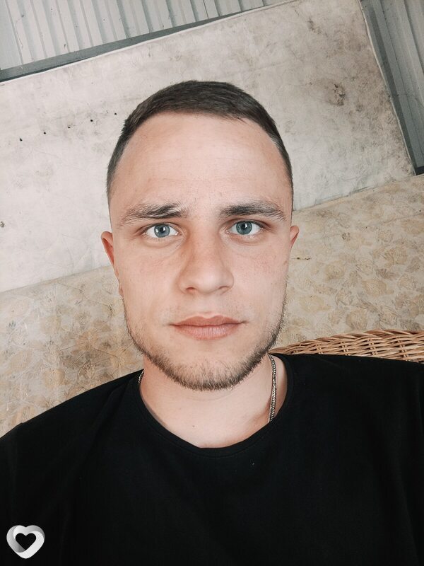 Артем, 23, Усть-Лабинск — анкета №1211754
