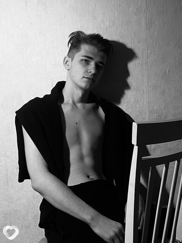 Дима, 20, Могилев — анкета №1213101