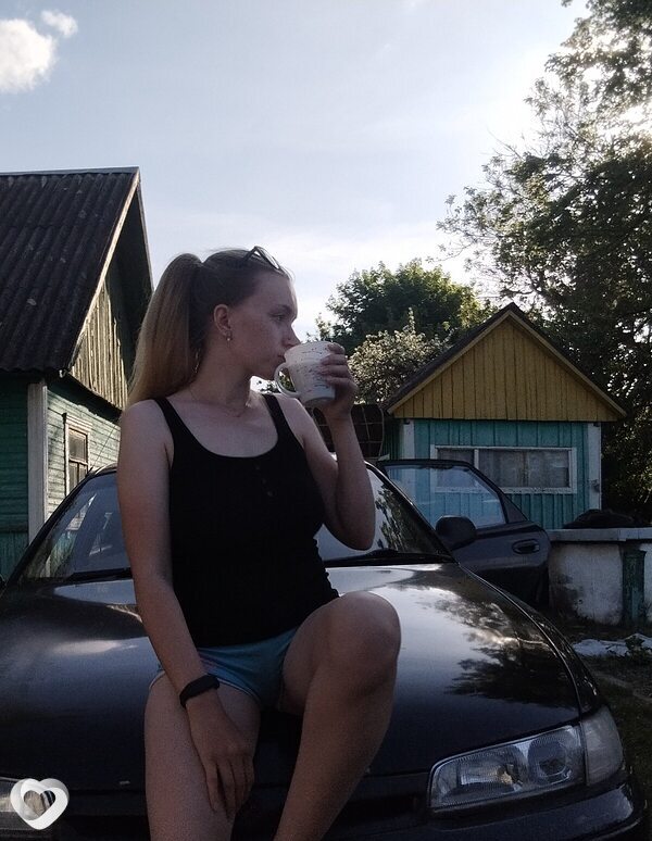 Настя, 25, Барановичах — анкета №1213362
