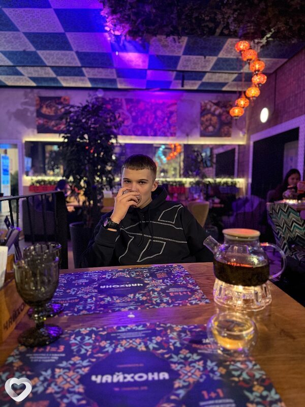 Алексей, 22, Москве — анкета №1213655