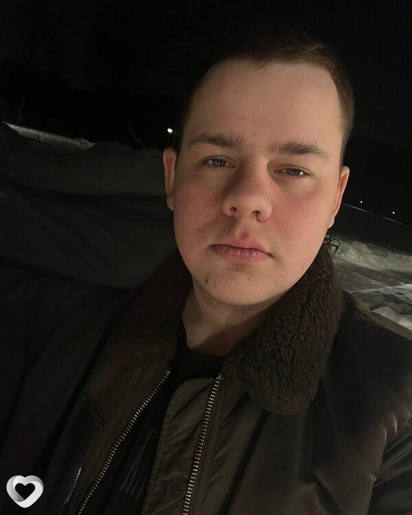 Илья, 22, Чехове — анкета №1214994