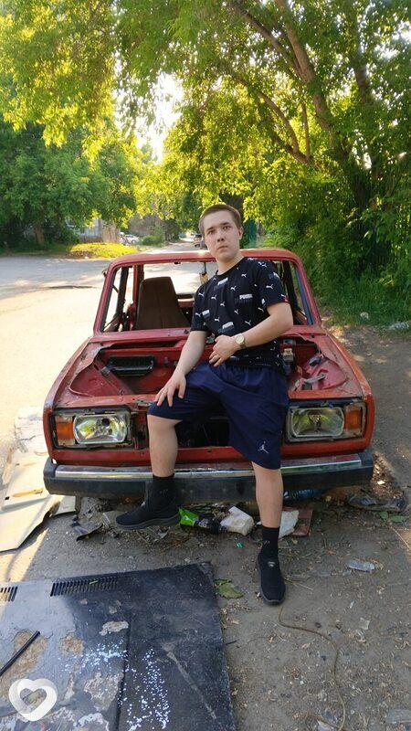 Денис, 21, Барнауле — анкета №1215155