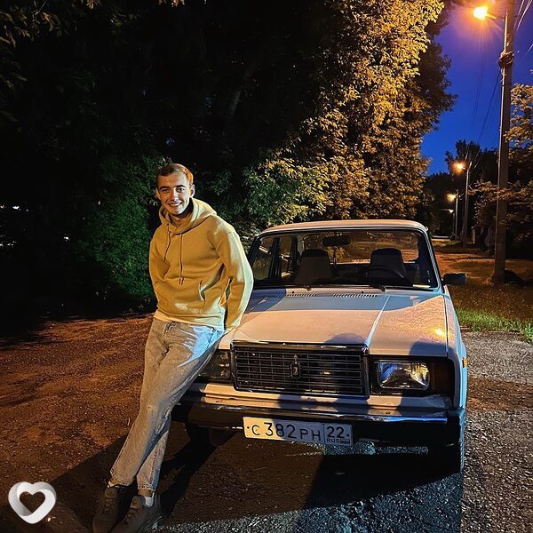 Антон, 24, Барнауле — анкета №1215386