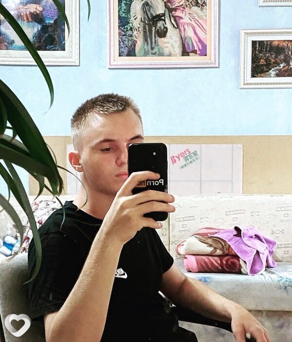 Евгений, 24, Москве — анкета №1216014