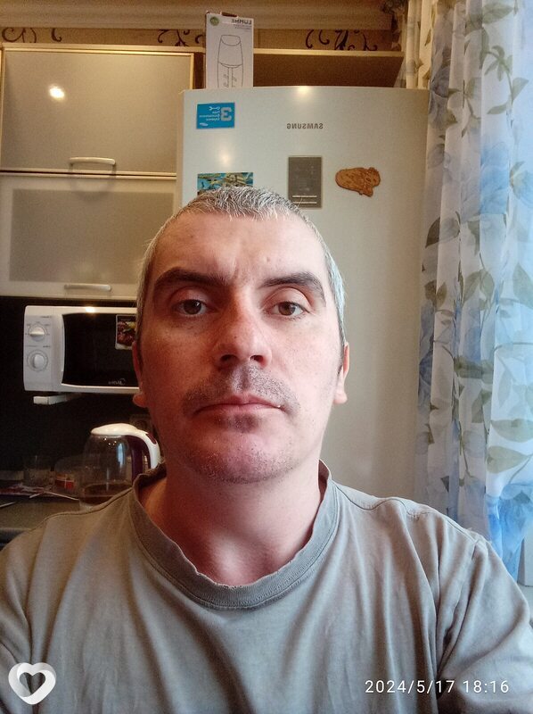 Виктор, 42, Ейске — анкета №1216645
