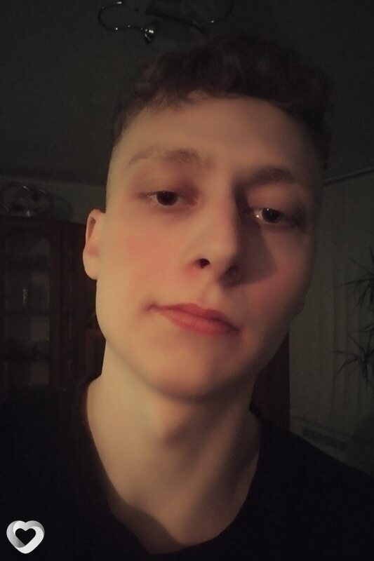 Серёжа, 21, Луганске — анкета №1216934
