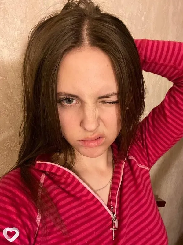 Аня, 21, Москве — анкета №1217134