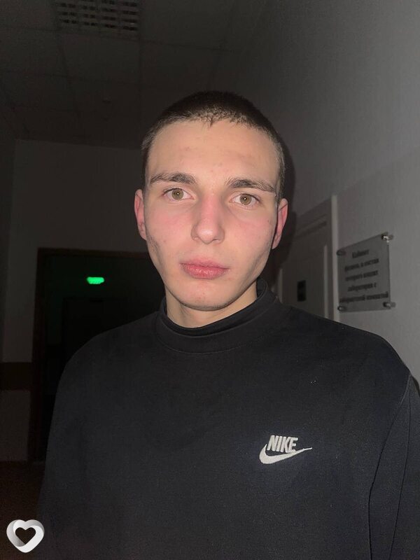 Михаил, 21, Москве — анкета №1217001