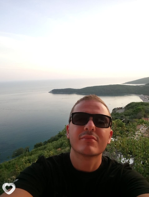 Ivan, Лион