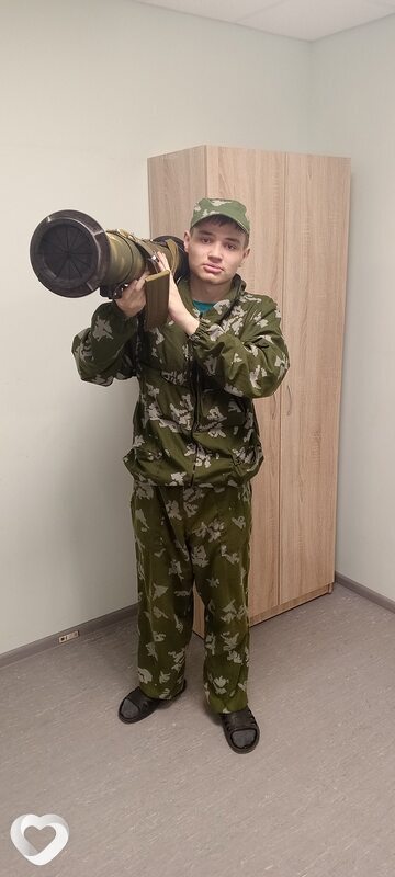 Maksim, 20, Москве — анкета №1217930