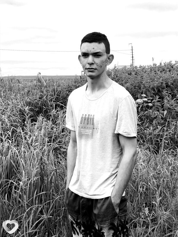 Максим, 20, Москве — анкета №1219855
