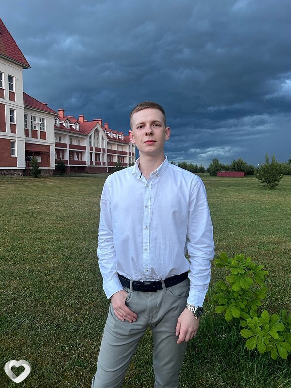 Роман, 21, Бресте — анкета №1220315