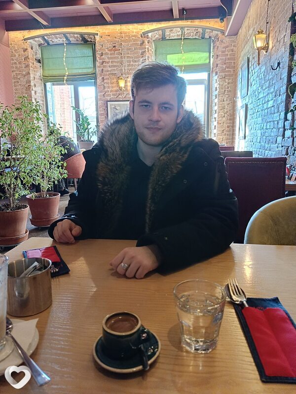 Антон, 26, Кургане — анкета №1221289