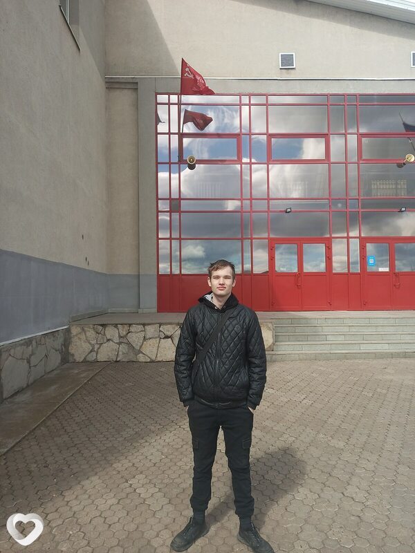 Данила, 20, Москве — анкета №1221712