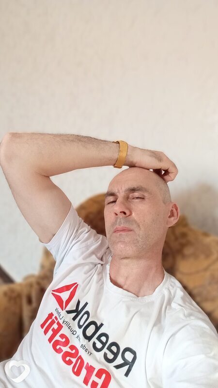 Руслан, Сухум