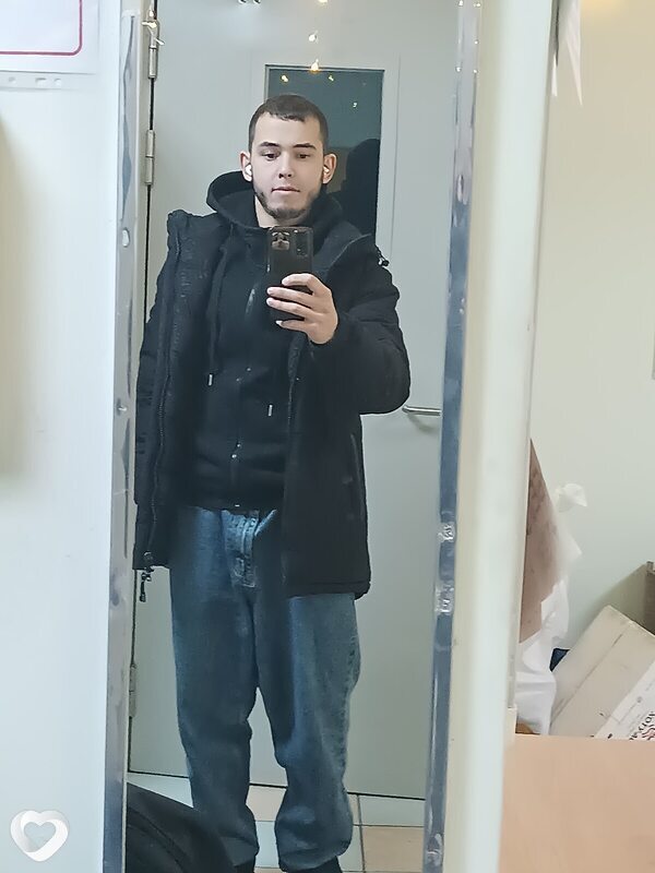Иван, 22, Якутске — анкета №1222876