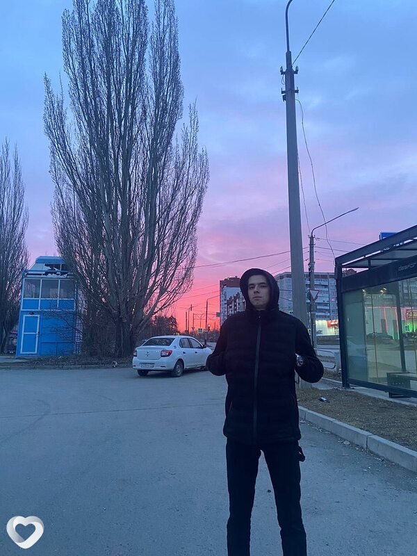 Артём, 23, Москве — анкета №1223002