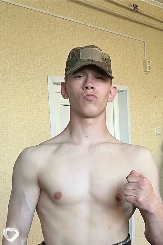 Денис, 20, Новокузнецке — анкета №1223980