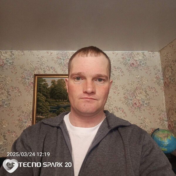 Антон, 39, Амурске — анкета №1223986