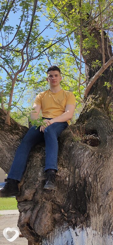 Андрей, 20, Кемерове — анкета №1224909
