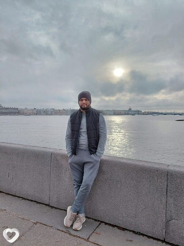 Фаррух, Москва