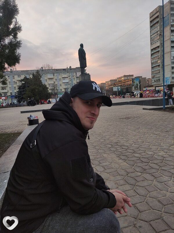Костя, 29, Луганске — анкета №1226071